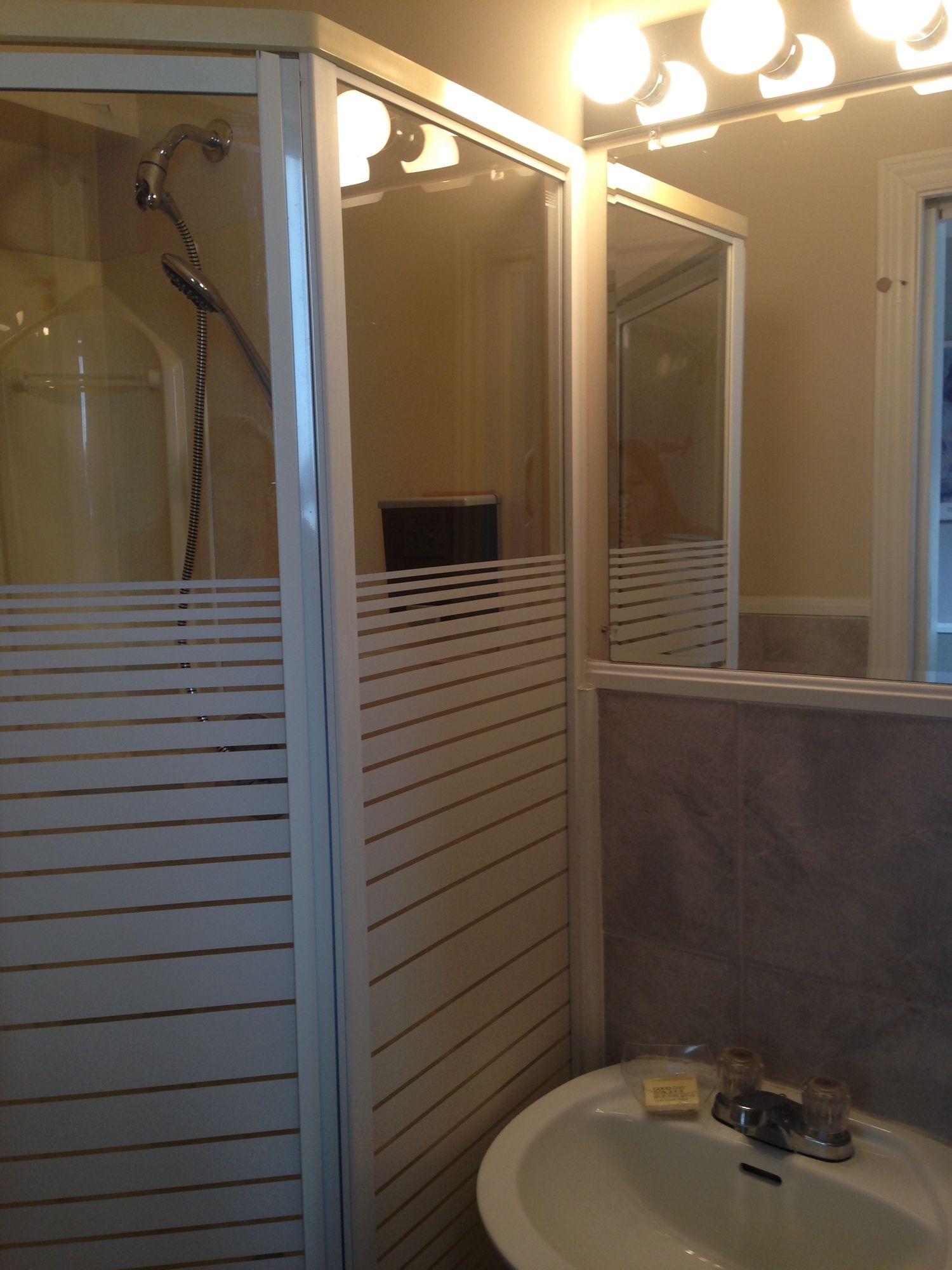 Фото The Rex Hotel