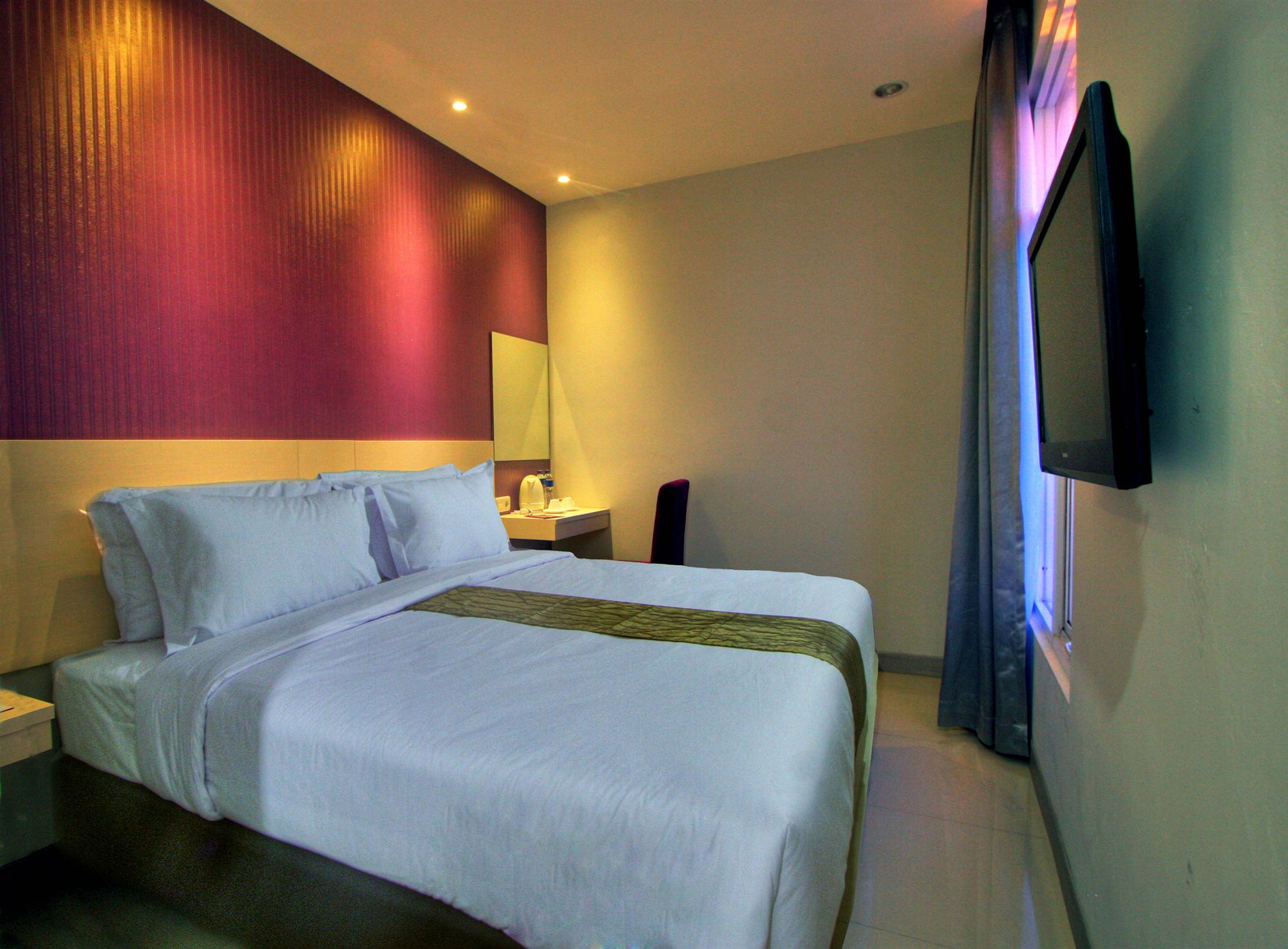 Фото Hotel Vio Express Surapati Bandung