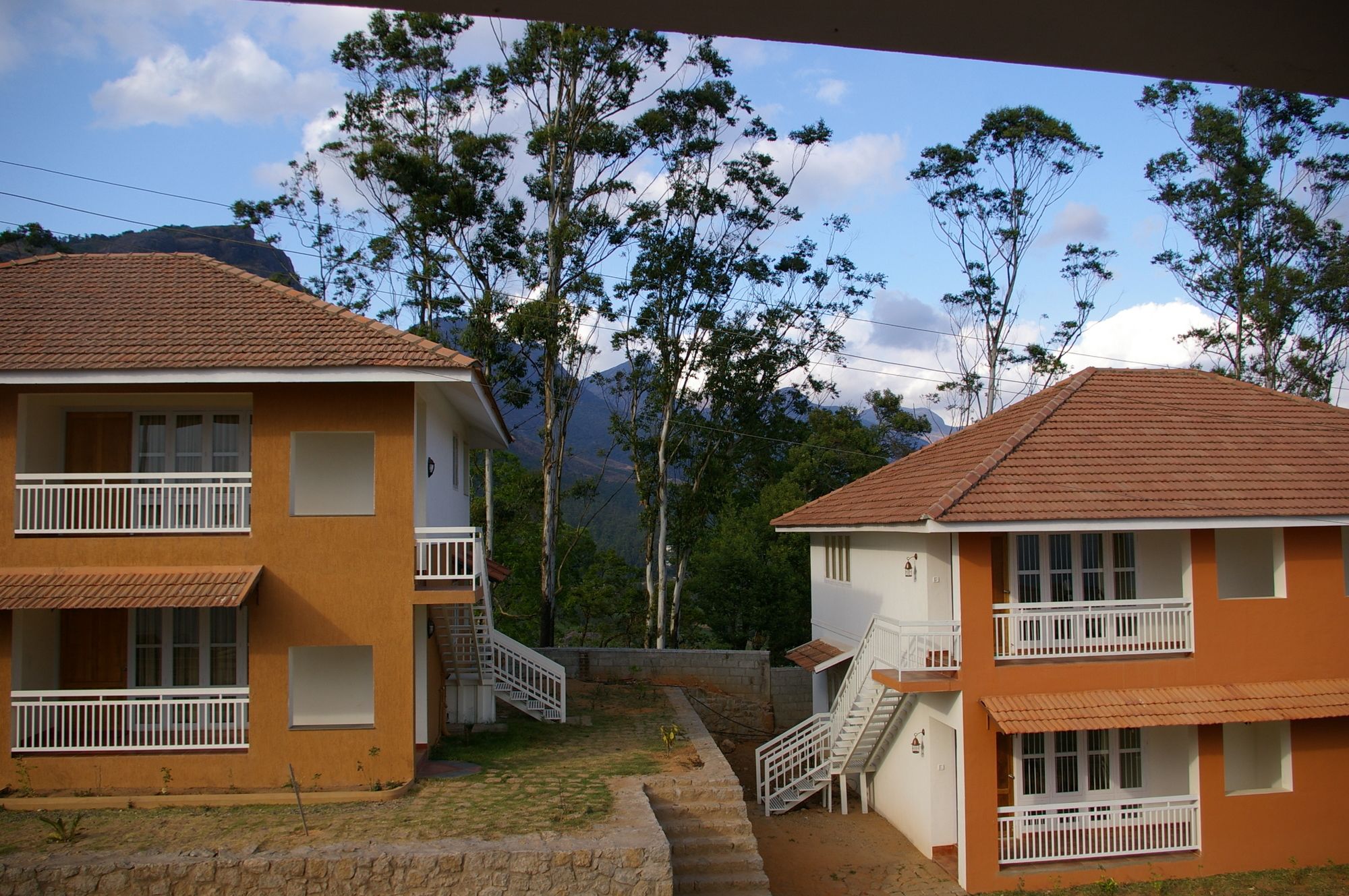 Фото Ayur County