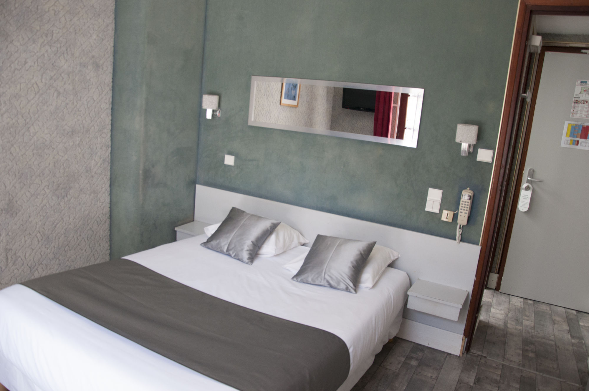 Фото Le Pavillon Bleu