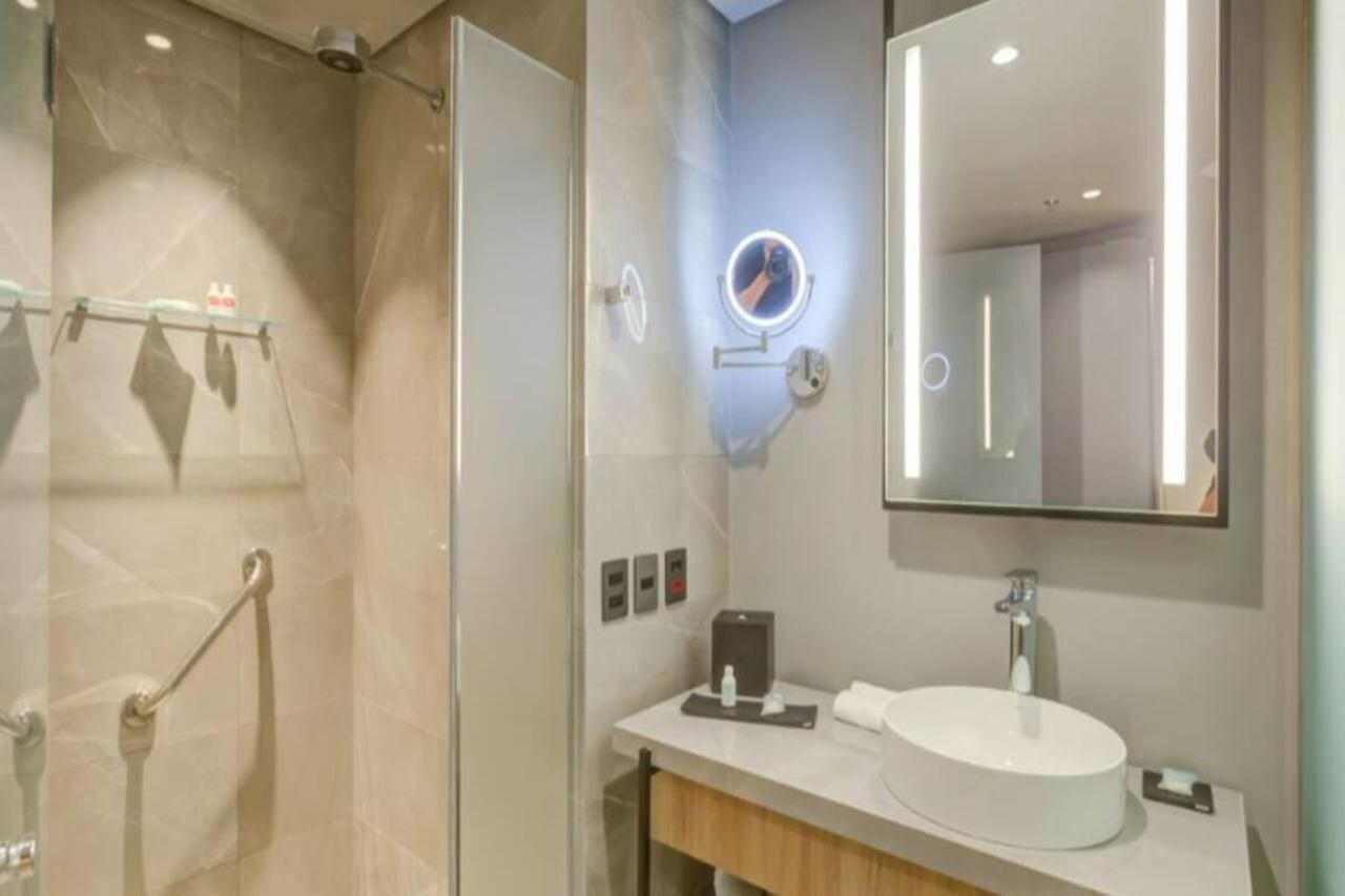 Фото DoubleTree by Hilton Porto Alegre