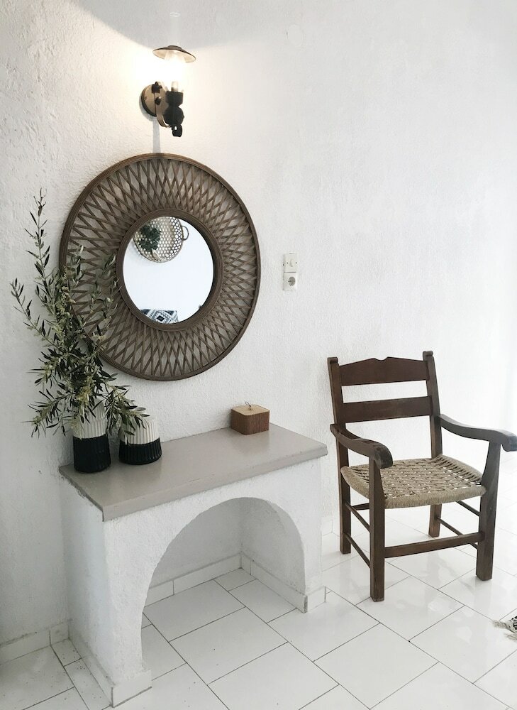 Фото Achlia Hotel