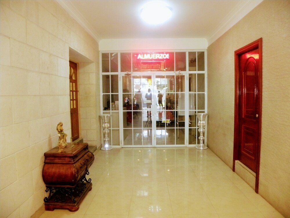 Фото Hotel Meryland