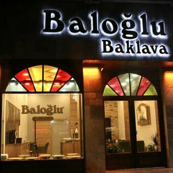 Pastry production Baloglu Baklava, Gaziantep, photo
