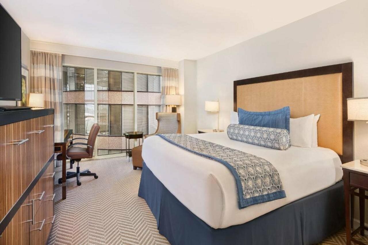 Фото The Westshore Grand, A Tribute Portfolio Hotel, Tampa