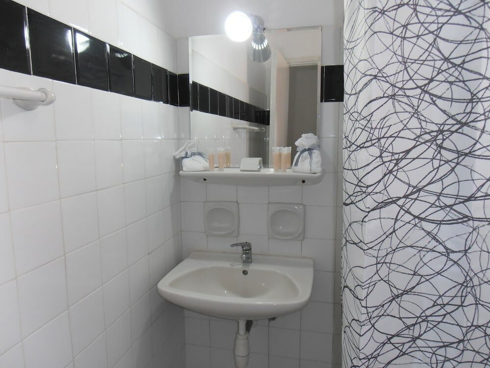 Фото Mariliza Beach Hotel