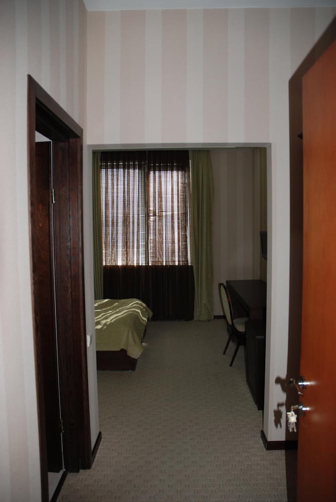 Фото Д'Плаза