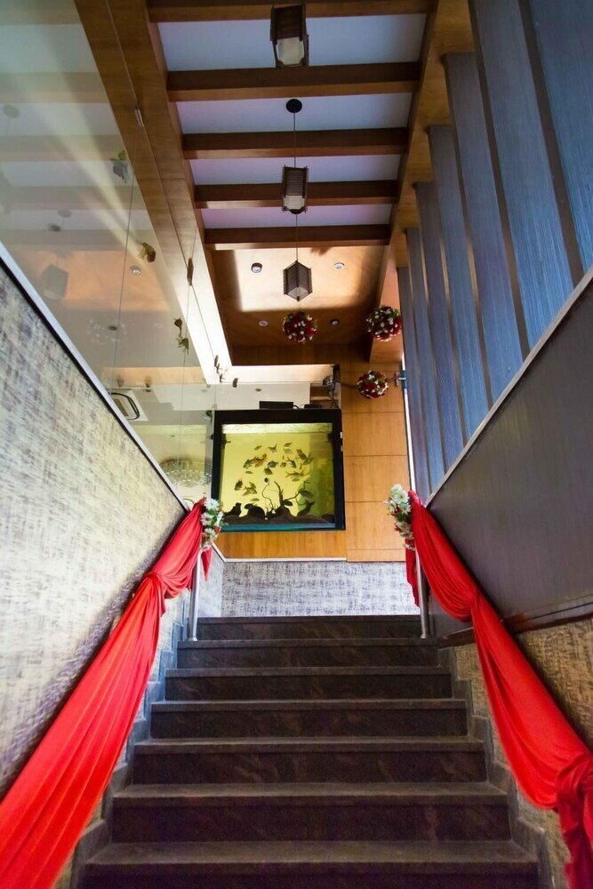 Фото Hotel Prince Gardens