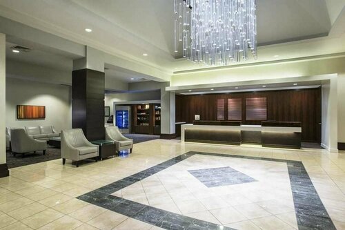 Внешний вид отеля Hilton Winnipeg Airport Suites в Виннипеге, фото 3