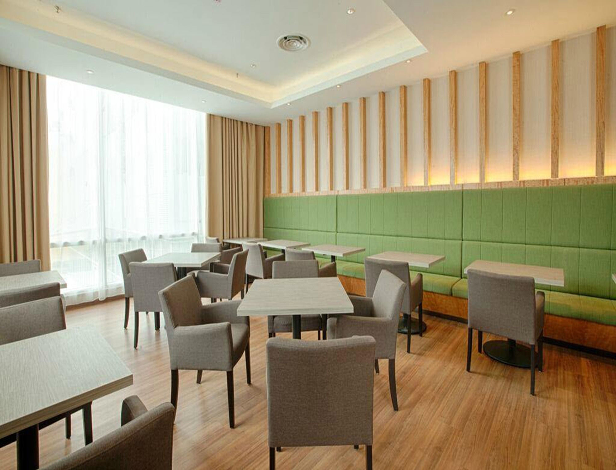 Фото Hotel WP Kuala Lumpur