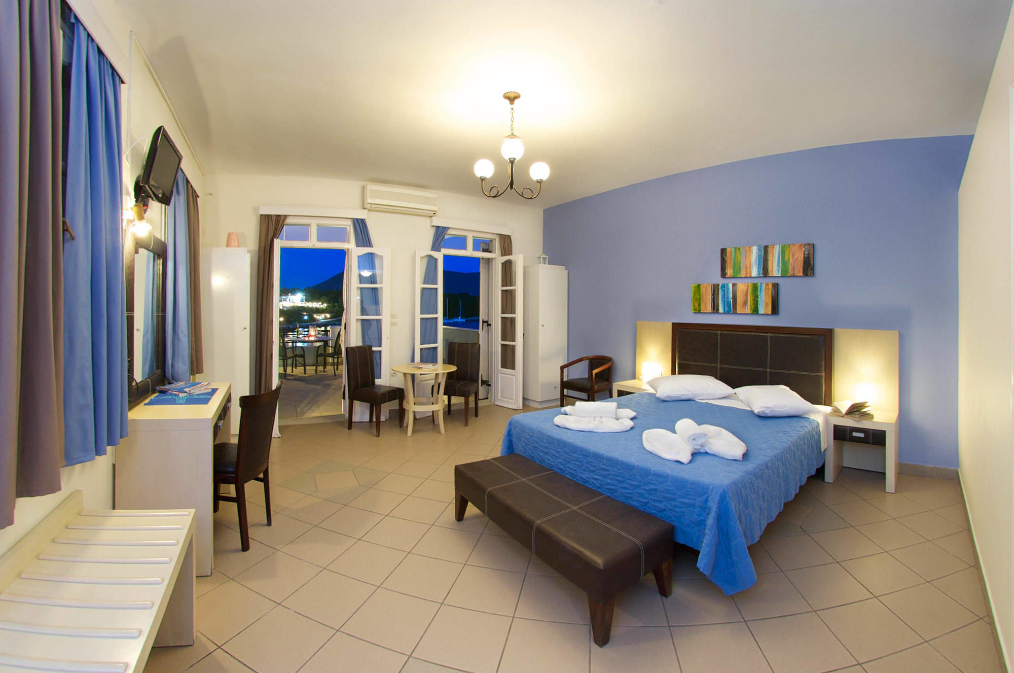 Фото отеля 3