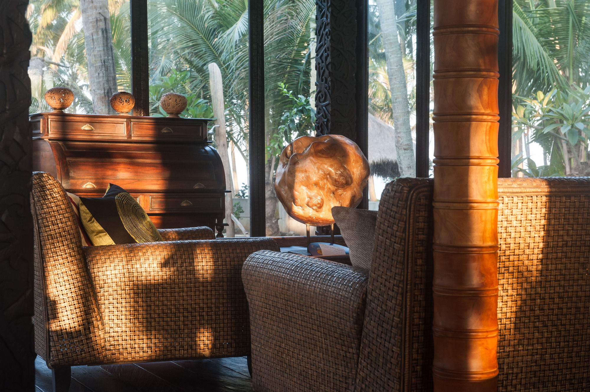 Фото Most Exotic Beachfront Villa Keong