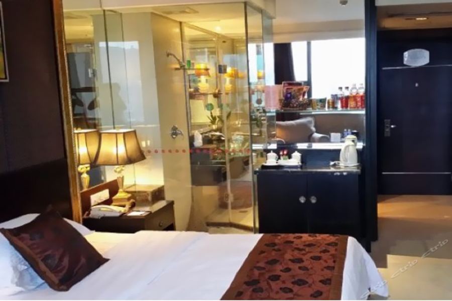 Фото Minghao Hotel