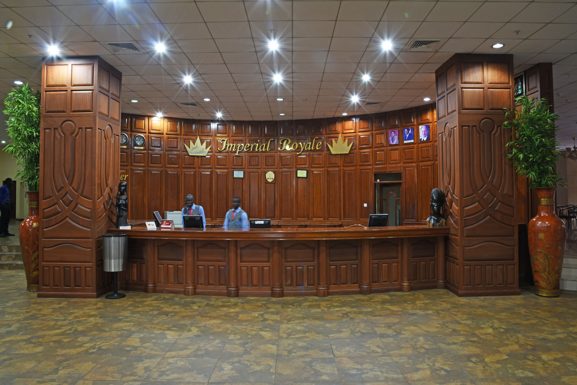 Фото Imperial Royale Hotel