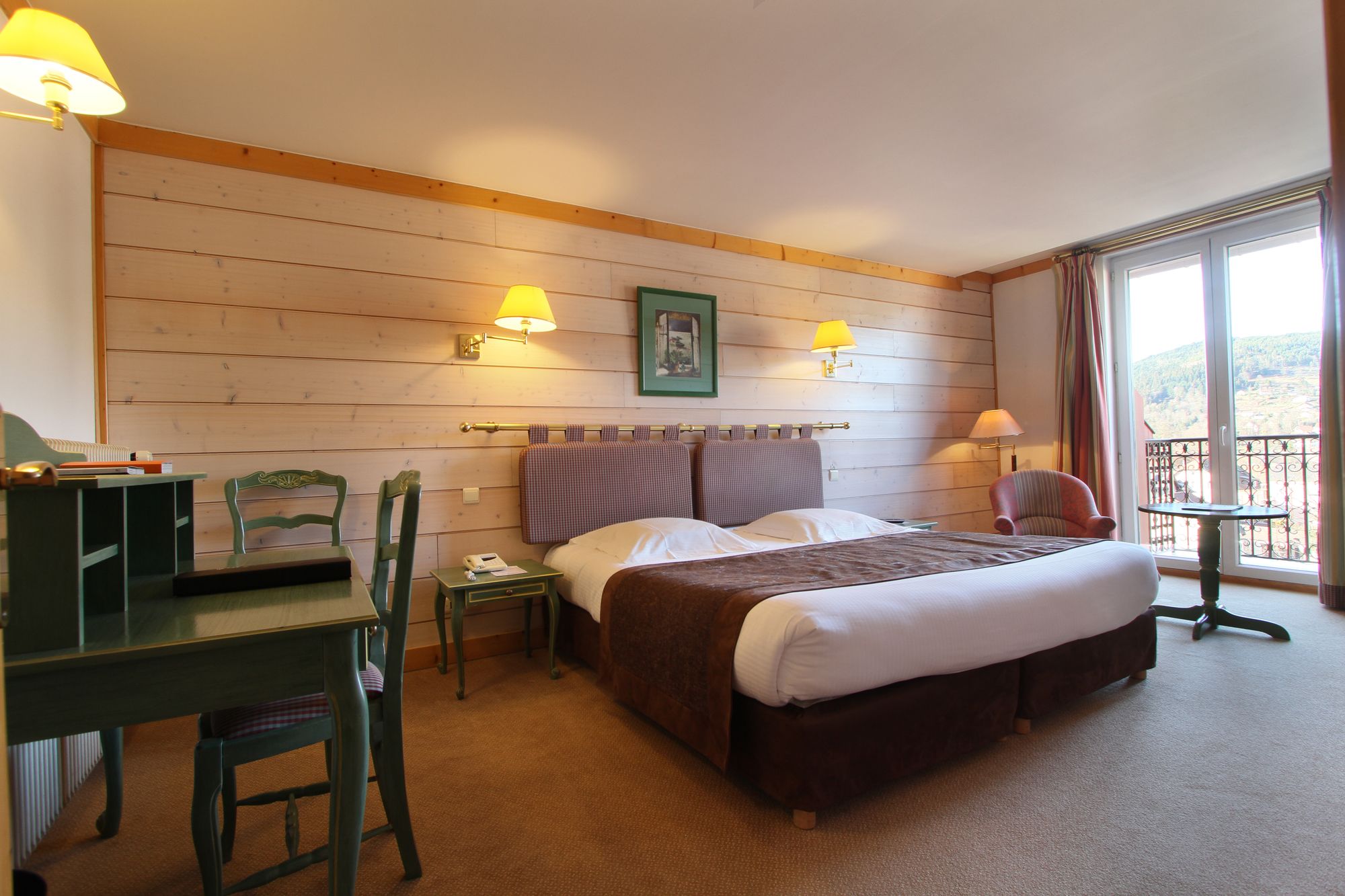 Фото Le Grand Hôtel & SPA et son Chalet