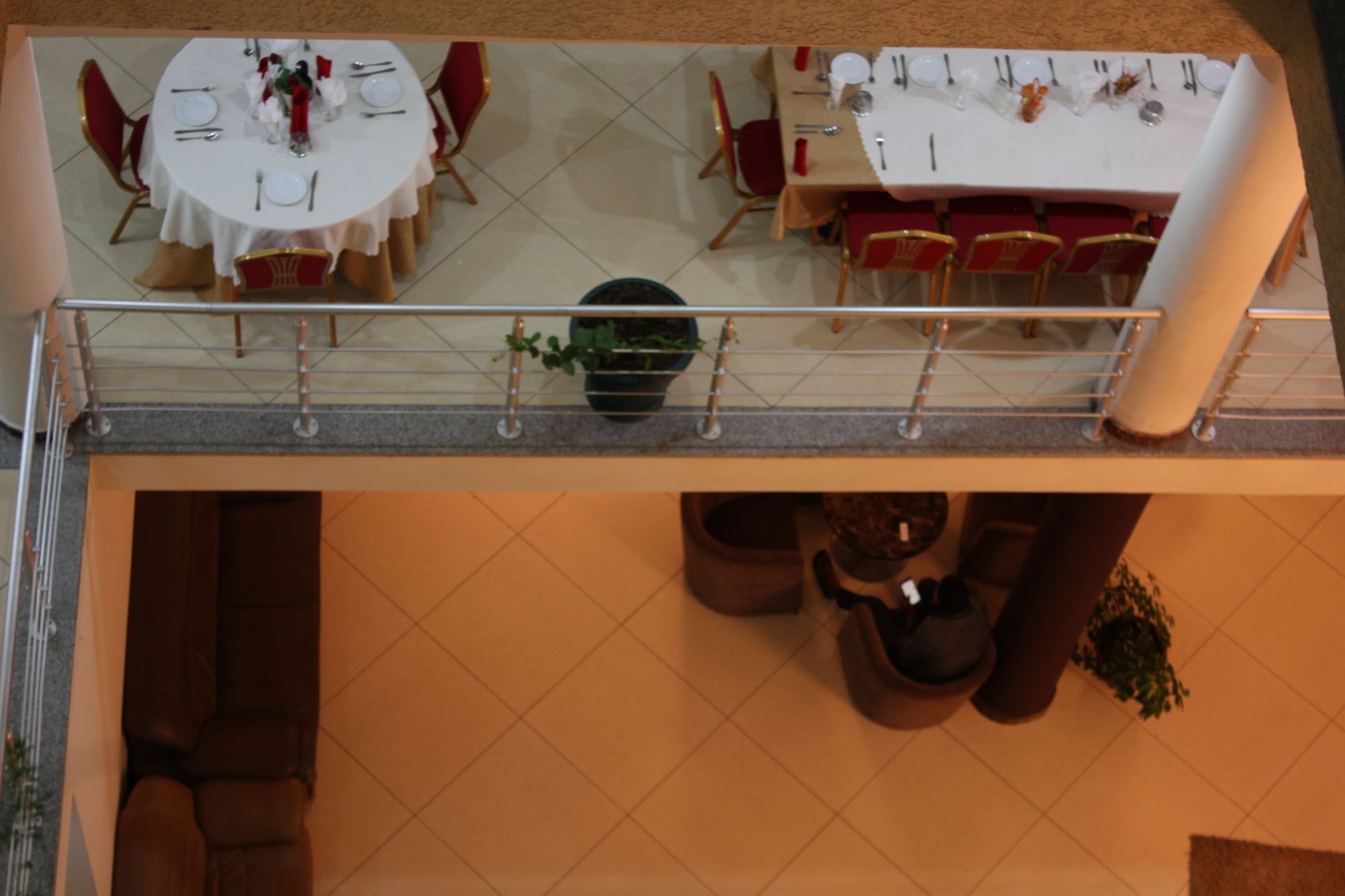 Фото Blue Birds International Hotel