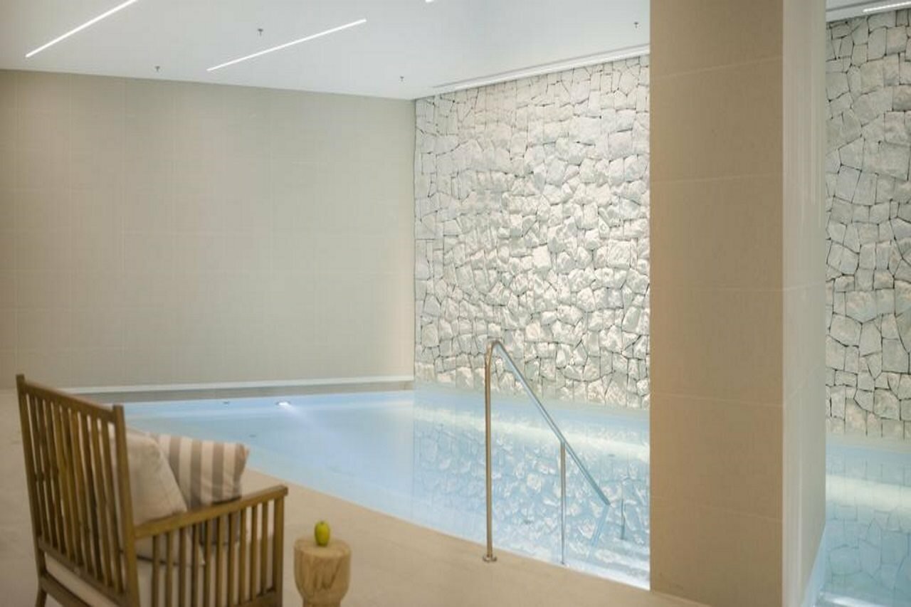 Фото Hotel Kompas