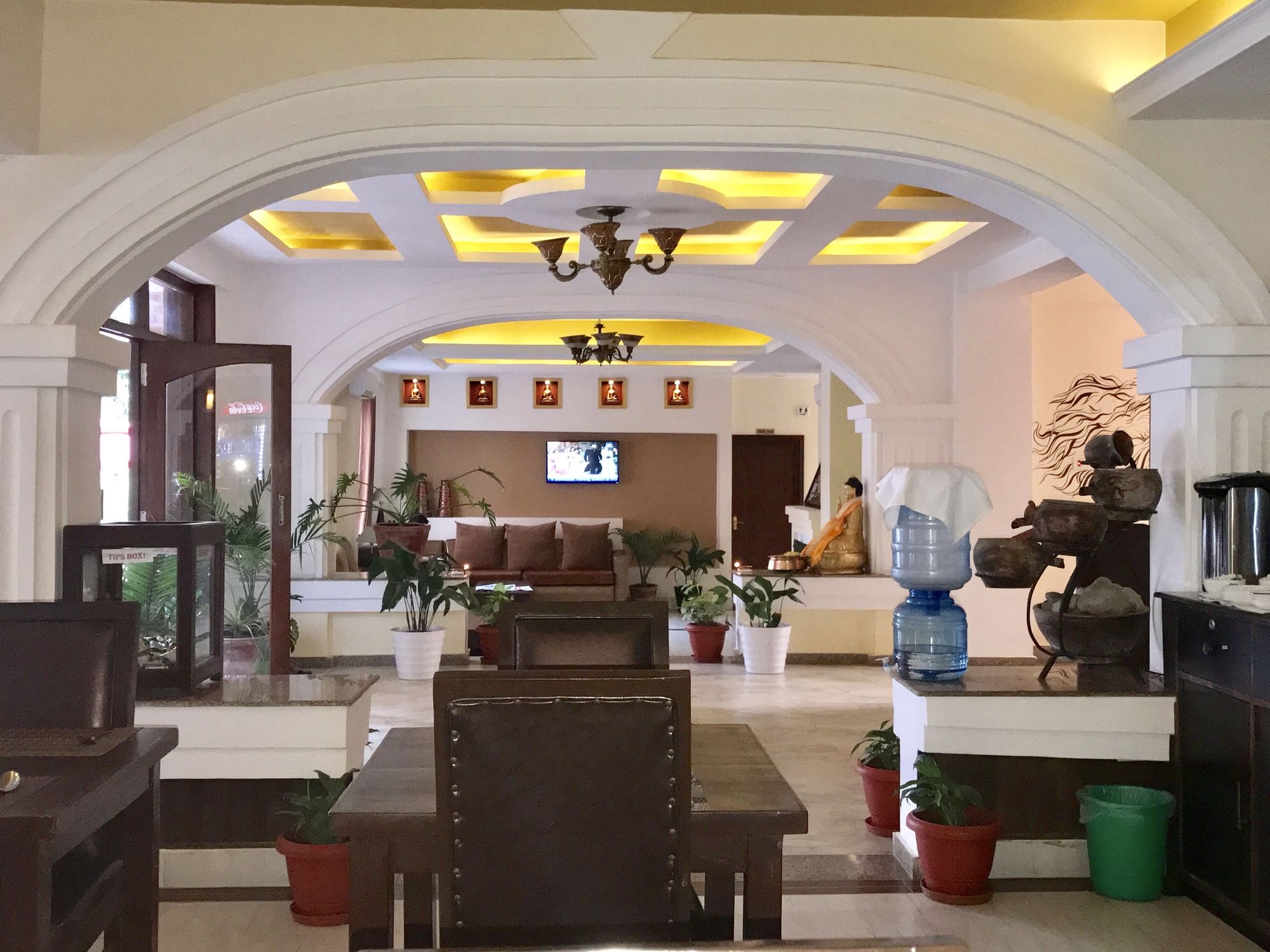 Фото Dom Himalaya Hotel