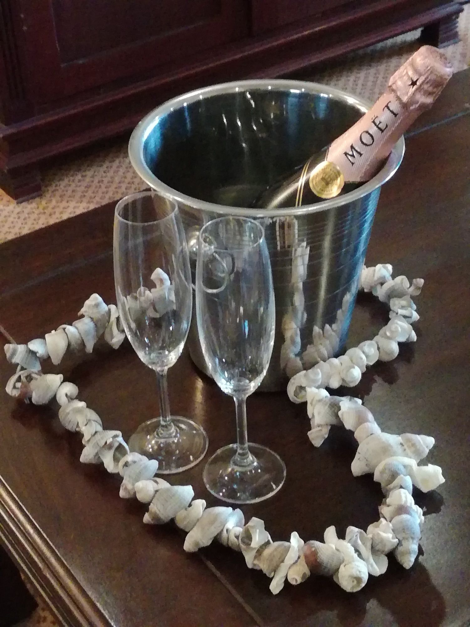 Фото Shangrila Manor - Adults Only