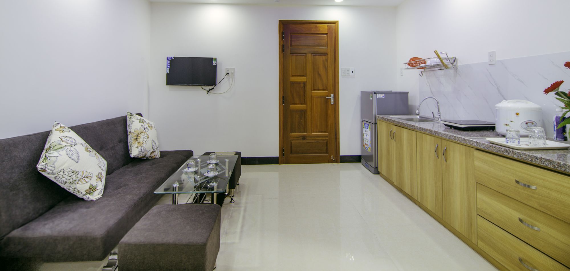 Фото Thien Long Apartment