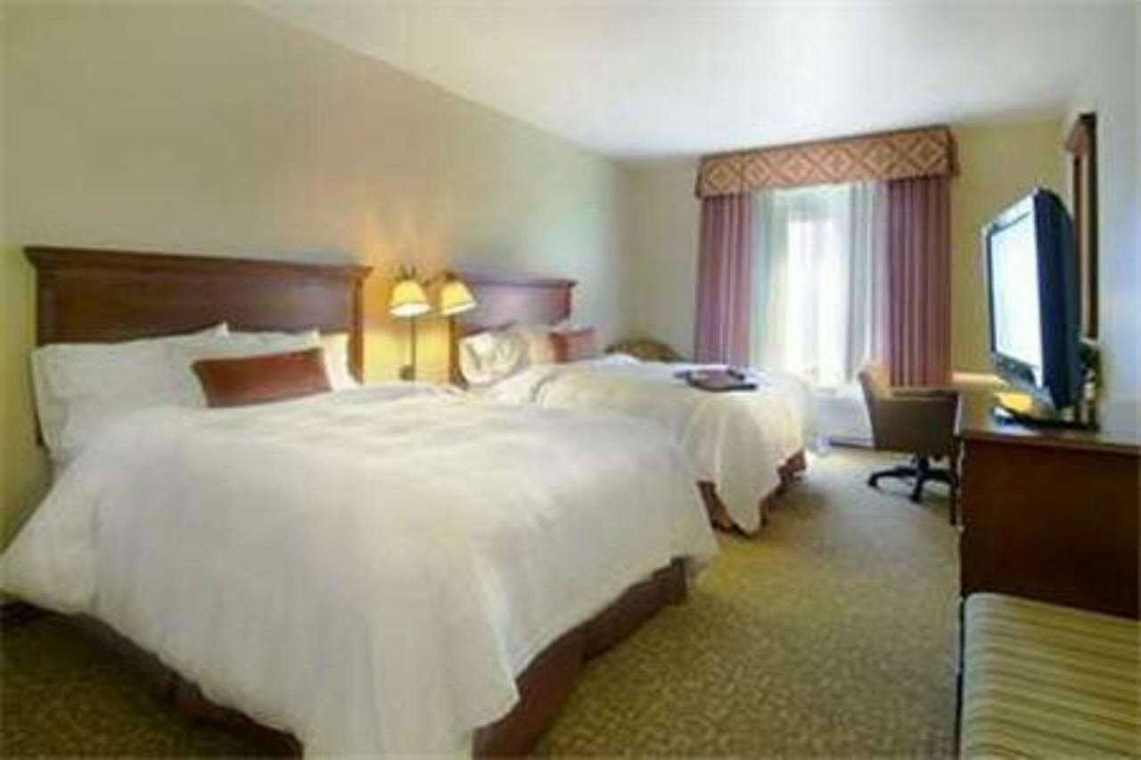 Фото Hampton Inn & Suites Lodi