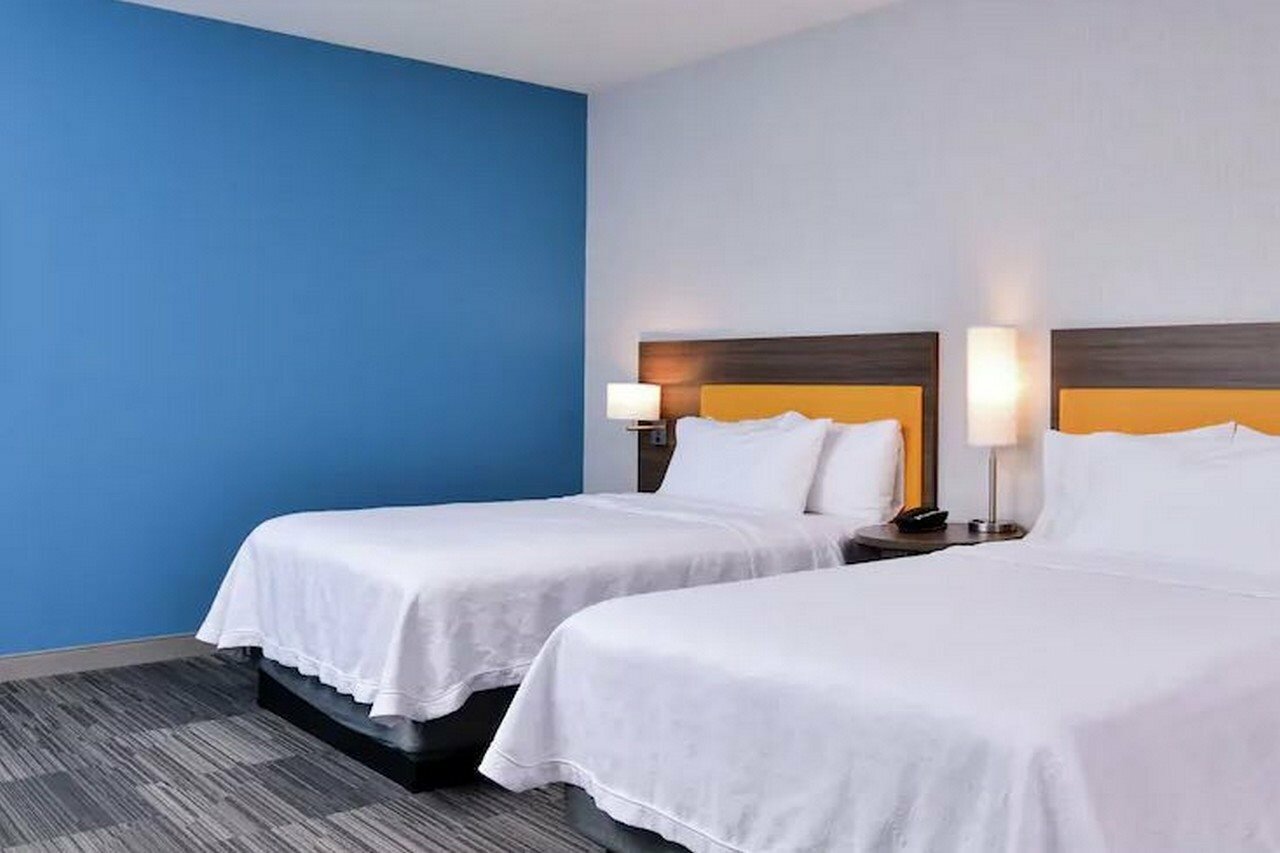 Фото Home2 Suites by Hilton Tampa Downtown Channel District