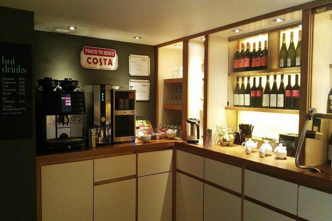 Фото London Leicester Square Hotel