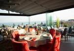 ‪Tria Elegance Terrace Restaurant‬ (Istanbul, Fatih, Cankurtaran Neighborhood, Terbiyik Street, 7) ، مطعم