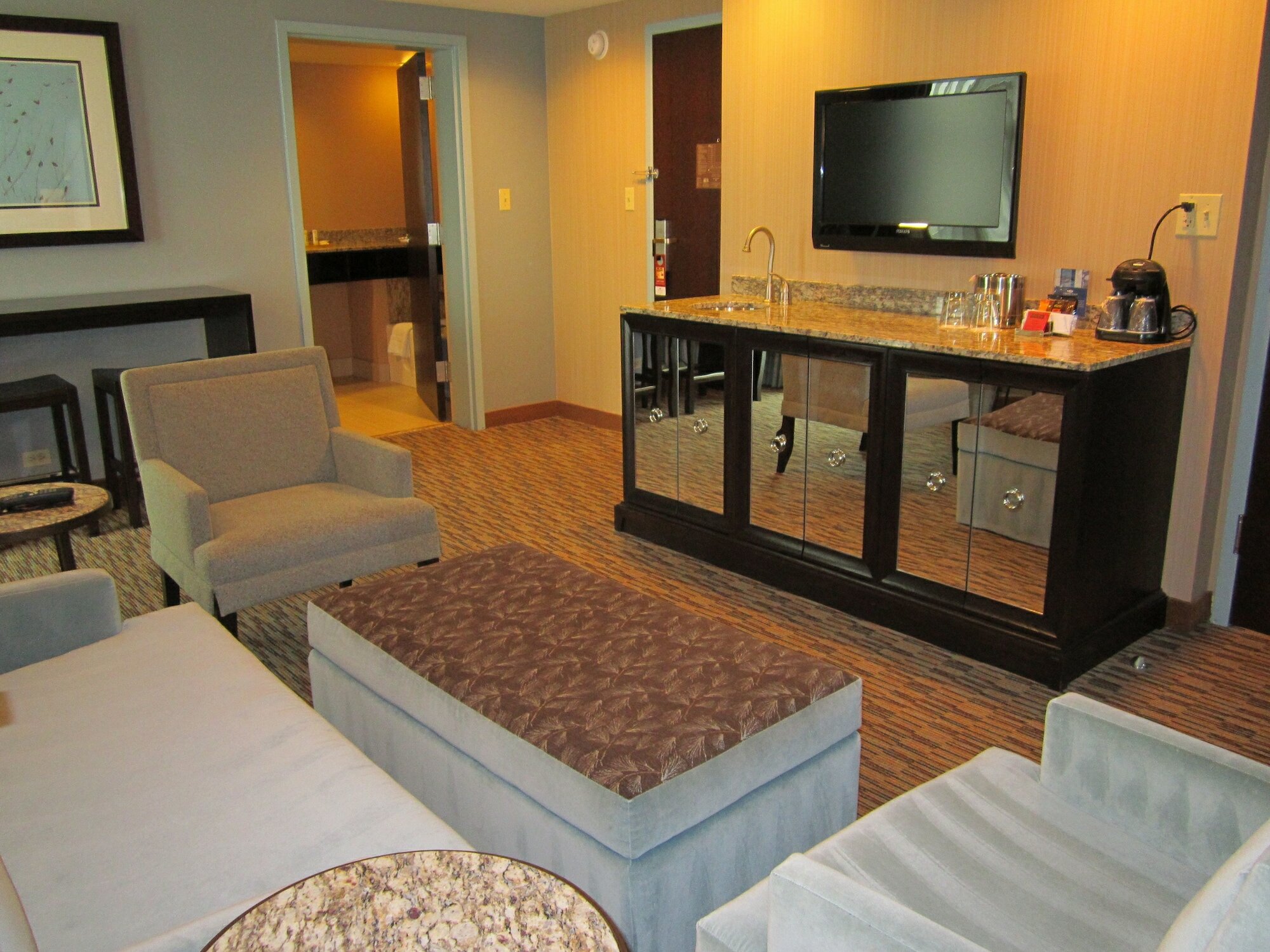 Фото Crowne Plaza Lombard Downers Grove, an Ihg Hotel