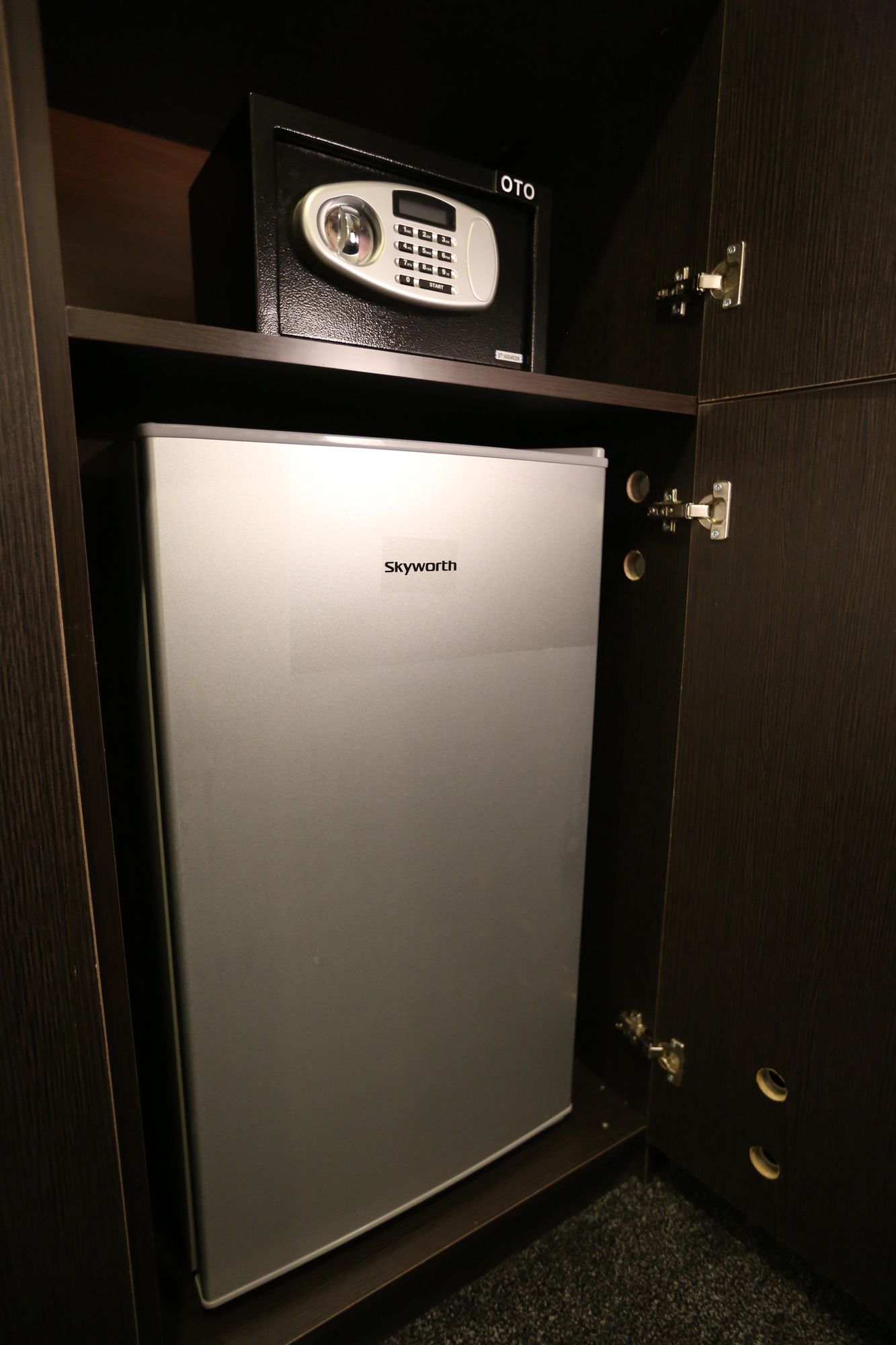 Фото Hotel Reverence