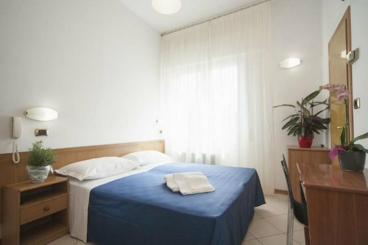 Фото Hotel Manola