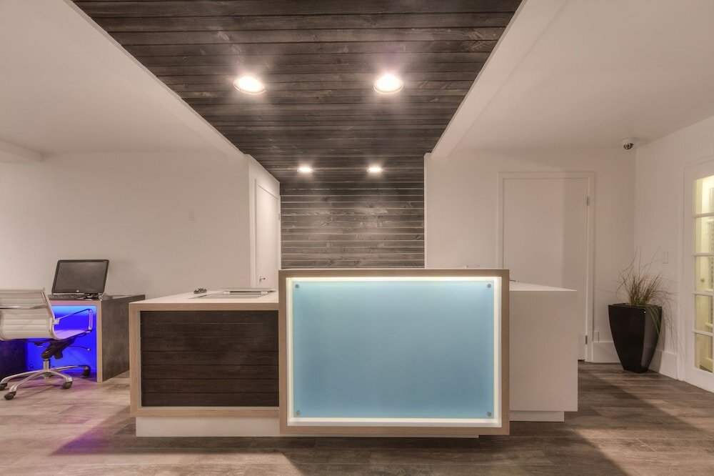 Фото Oceanside Marina Suites