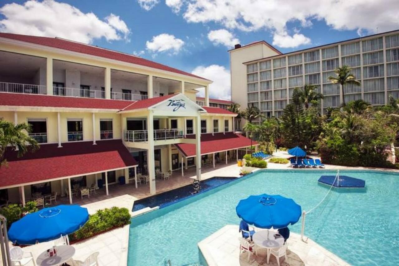 Фото Breezes Resort Bahamas All Inclusive