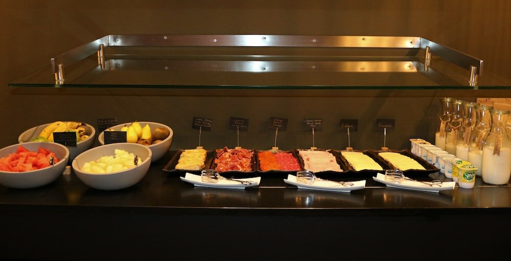 Фото Hotel Sb Express Tarragona
