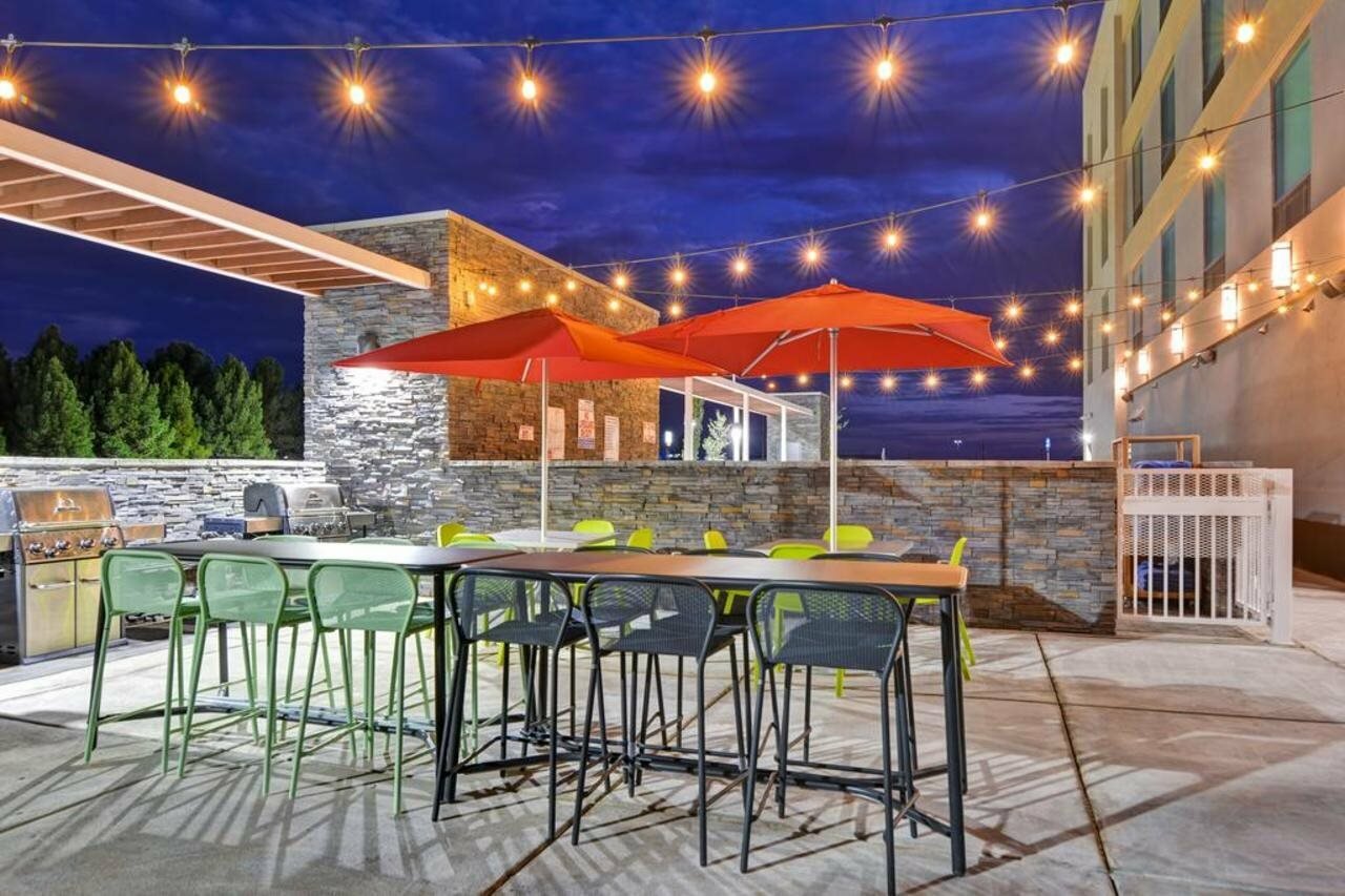 Фото Home2 Suites by Hilton Pecos