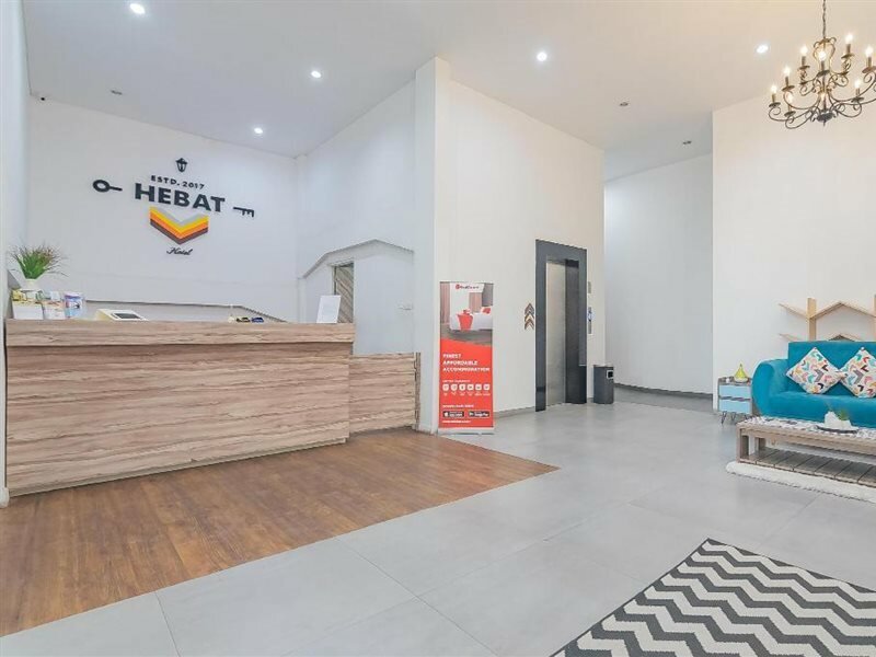 Фото RedDoorz Premium @ Hotel Hebat