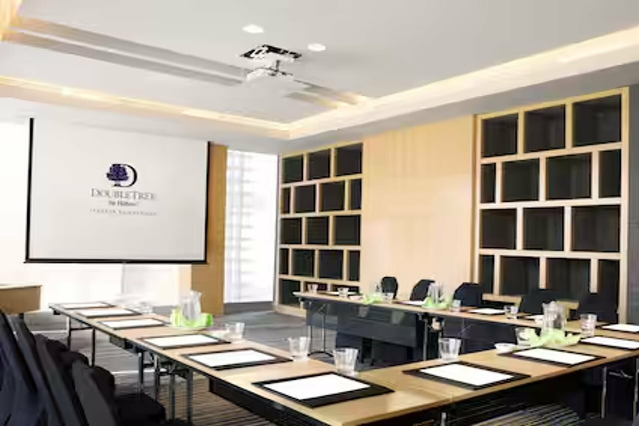 Фото 38368132865