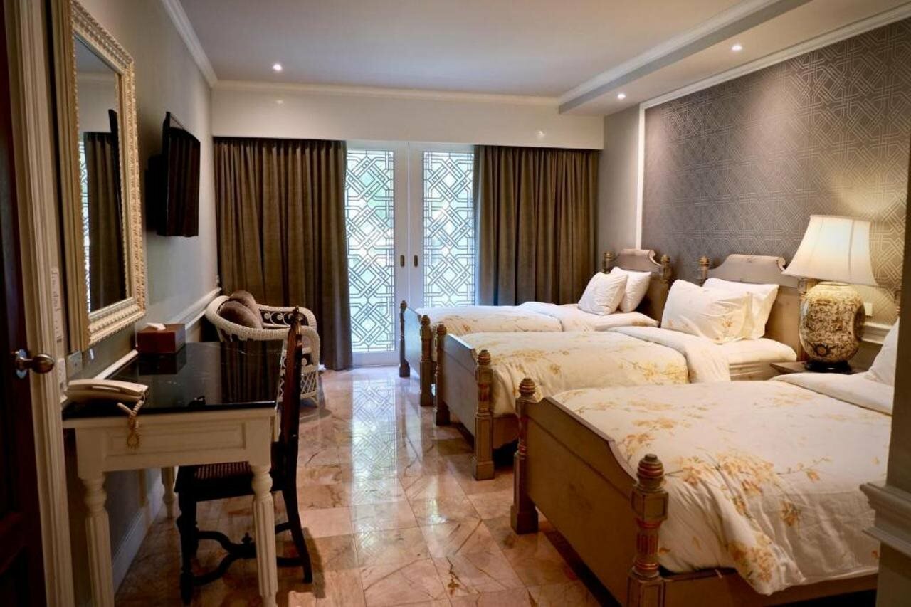 Фото At Pingnakorn Riverside Hotel Chiangmai