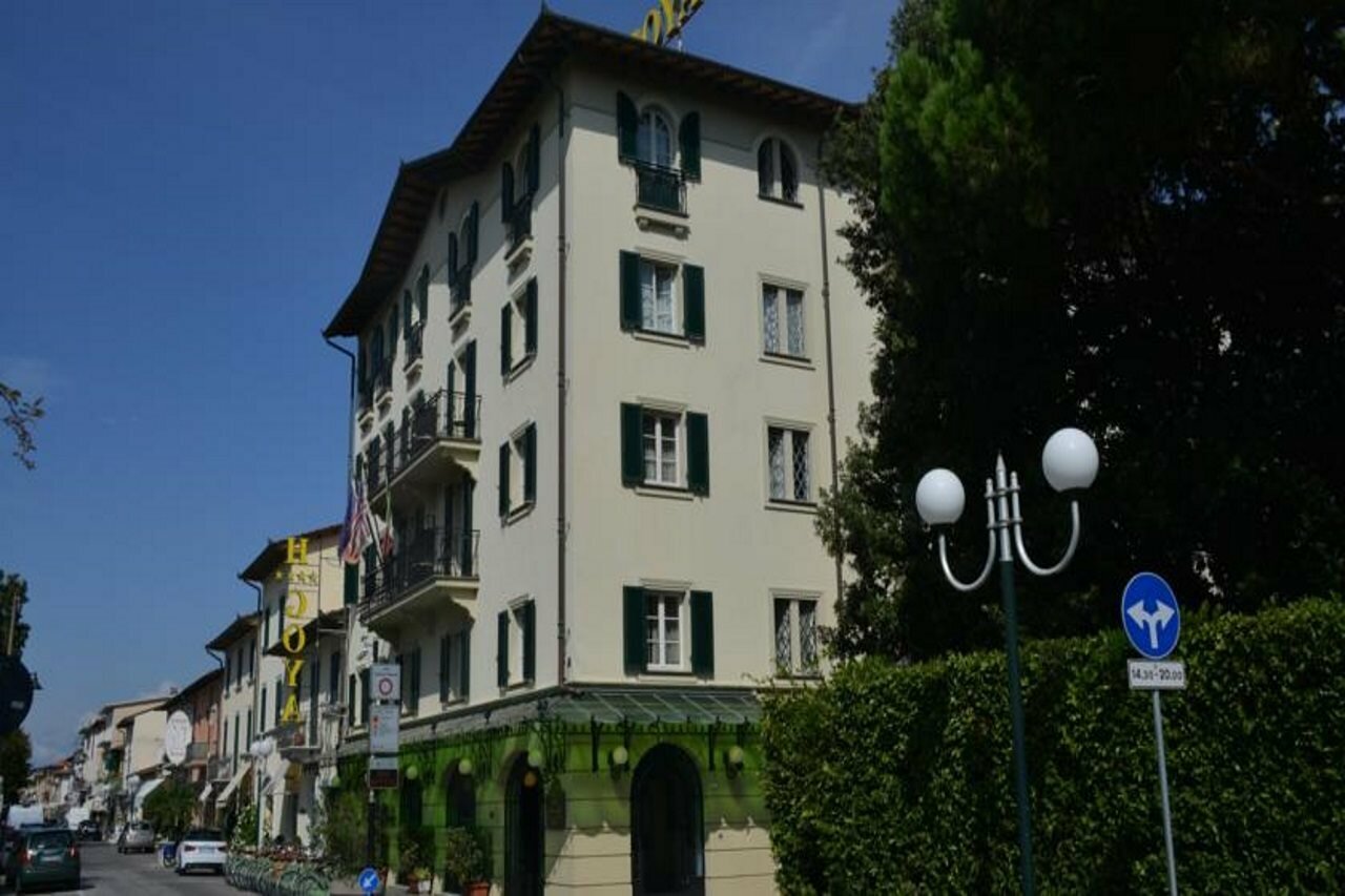 Фото отеля 3