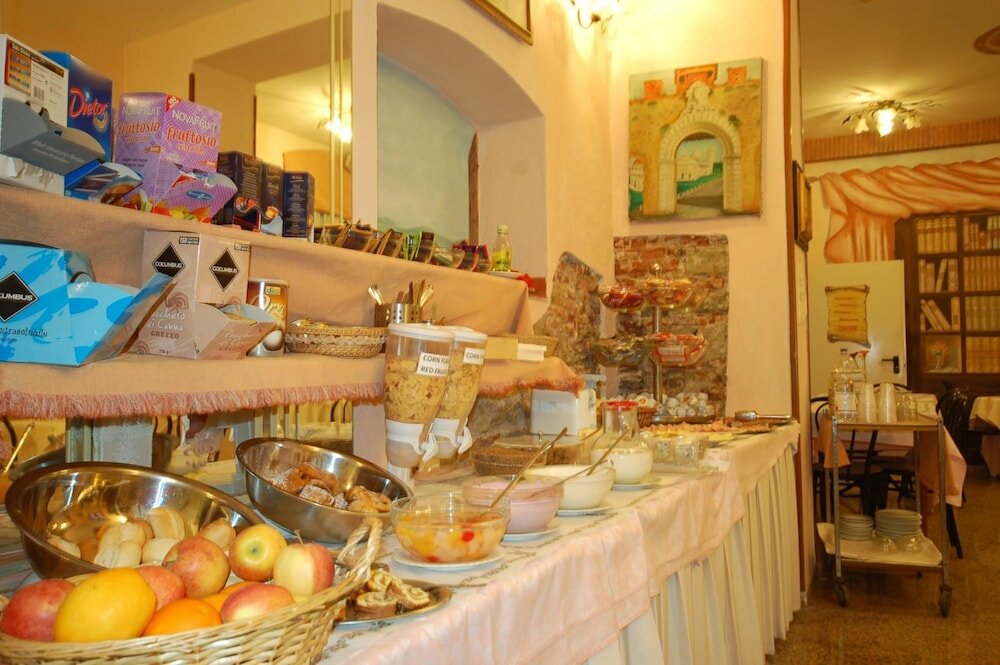 Фото Отель Leonardo