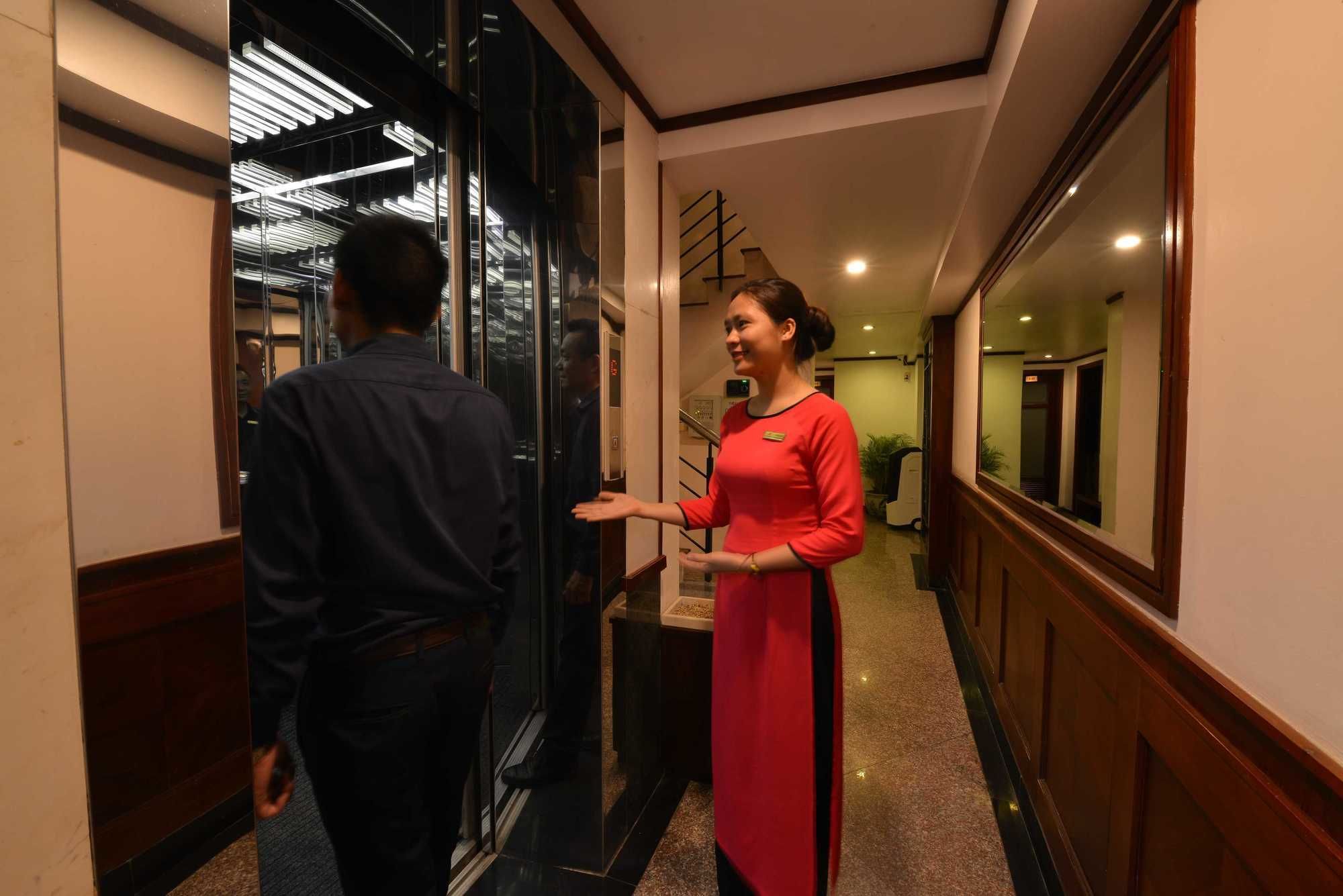 Фото Blue Ha Noi Inn Legend Hotel