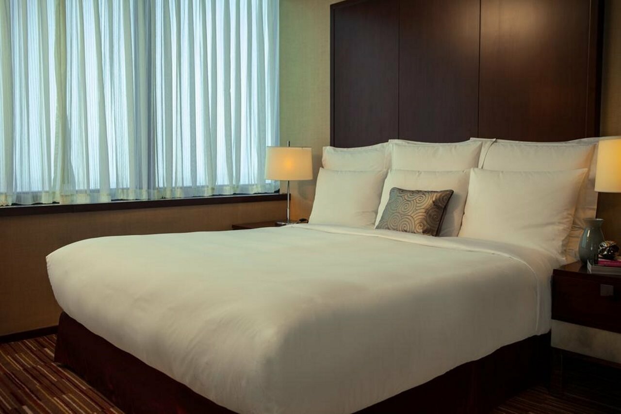 Фото Renaissance Shanghai Zhongshan Park Hotel