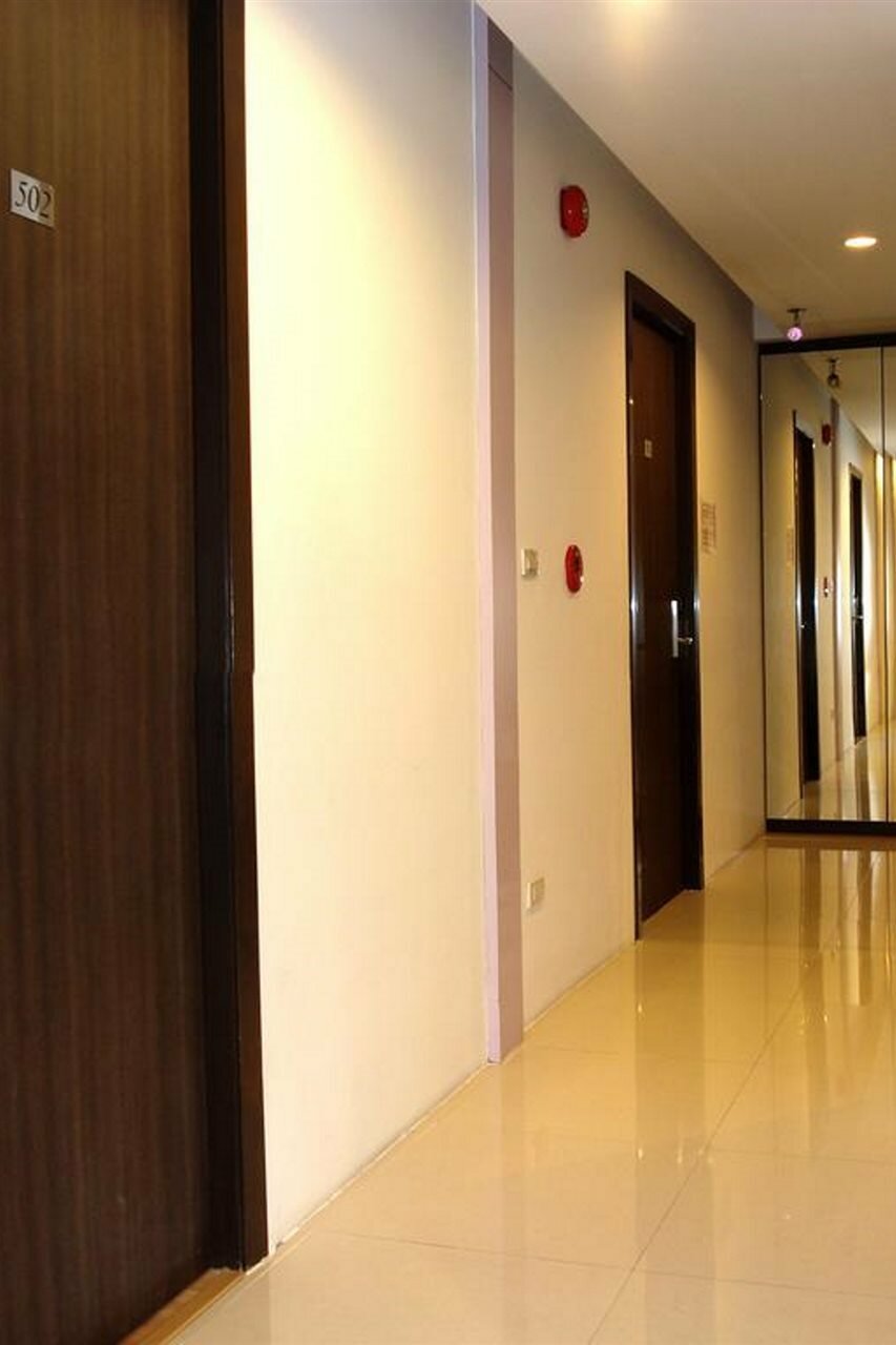 Фото Nantra Silom