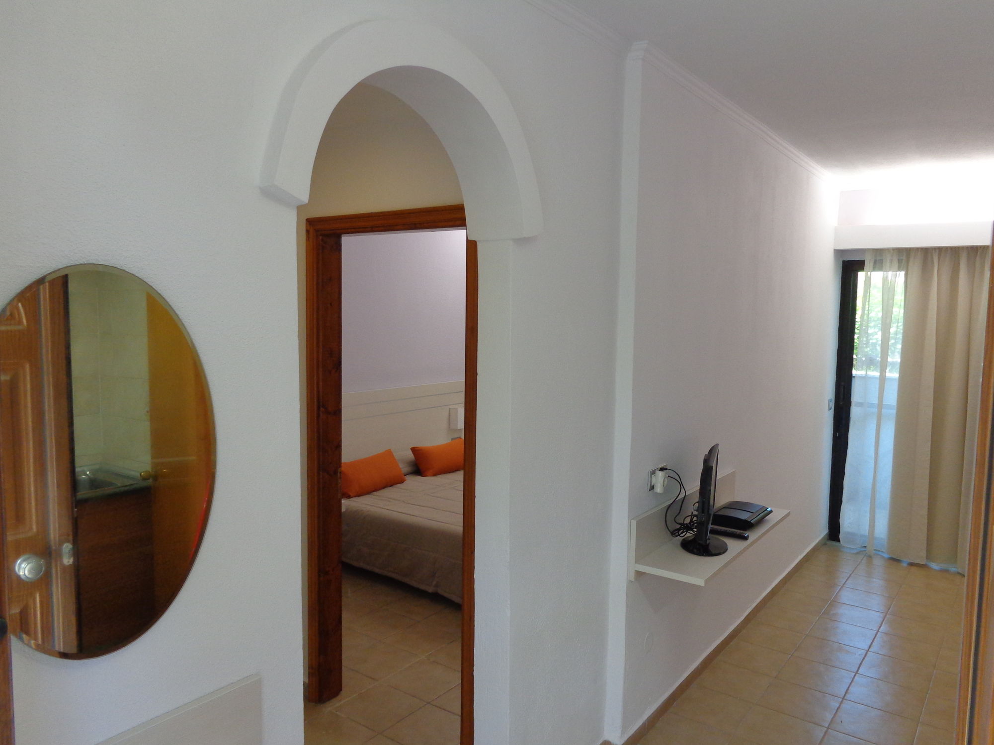 Фото Апарт-отель Terinikos