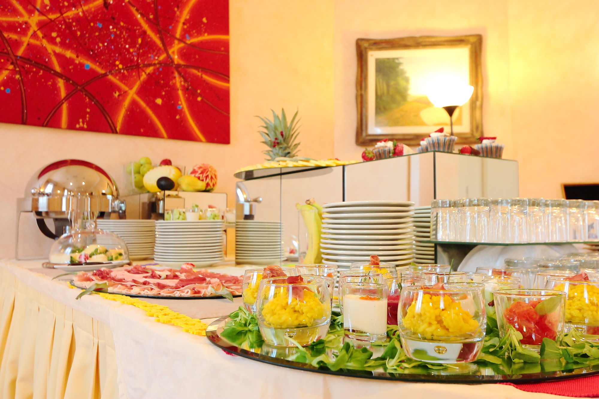 Фото Rechigi Park Hotel