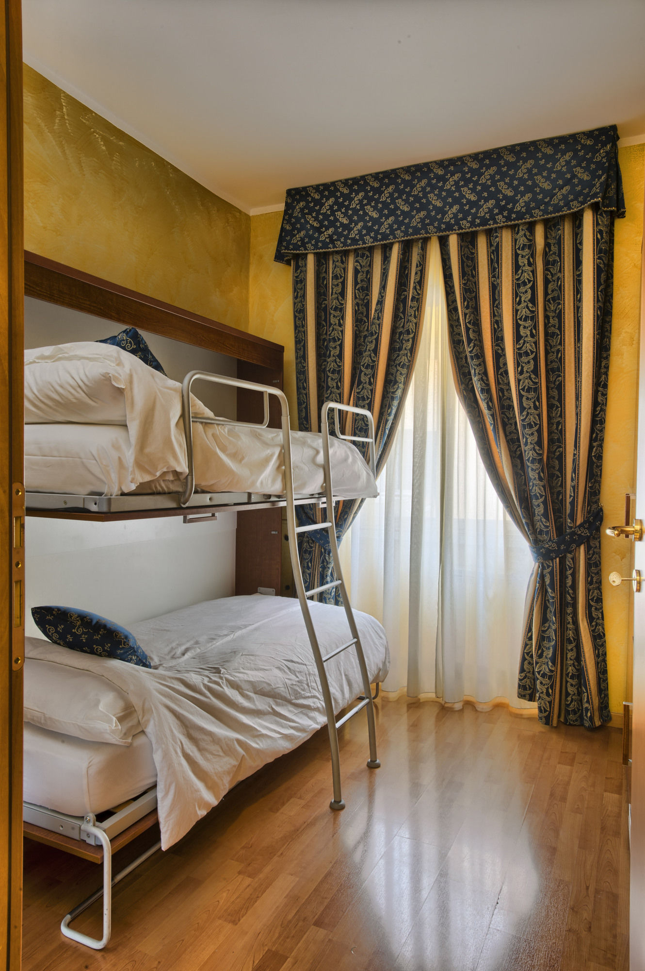 Фото 105583830665