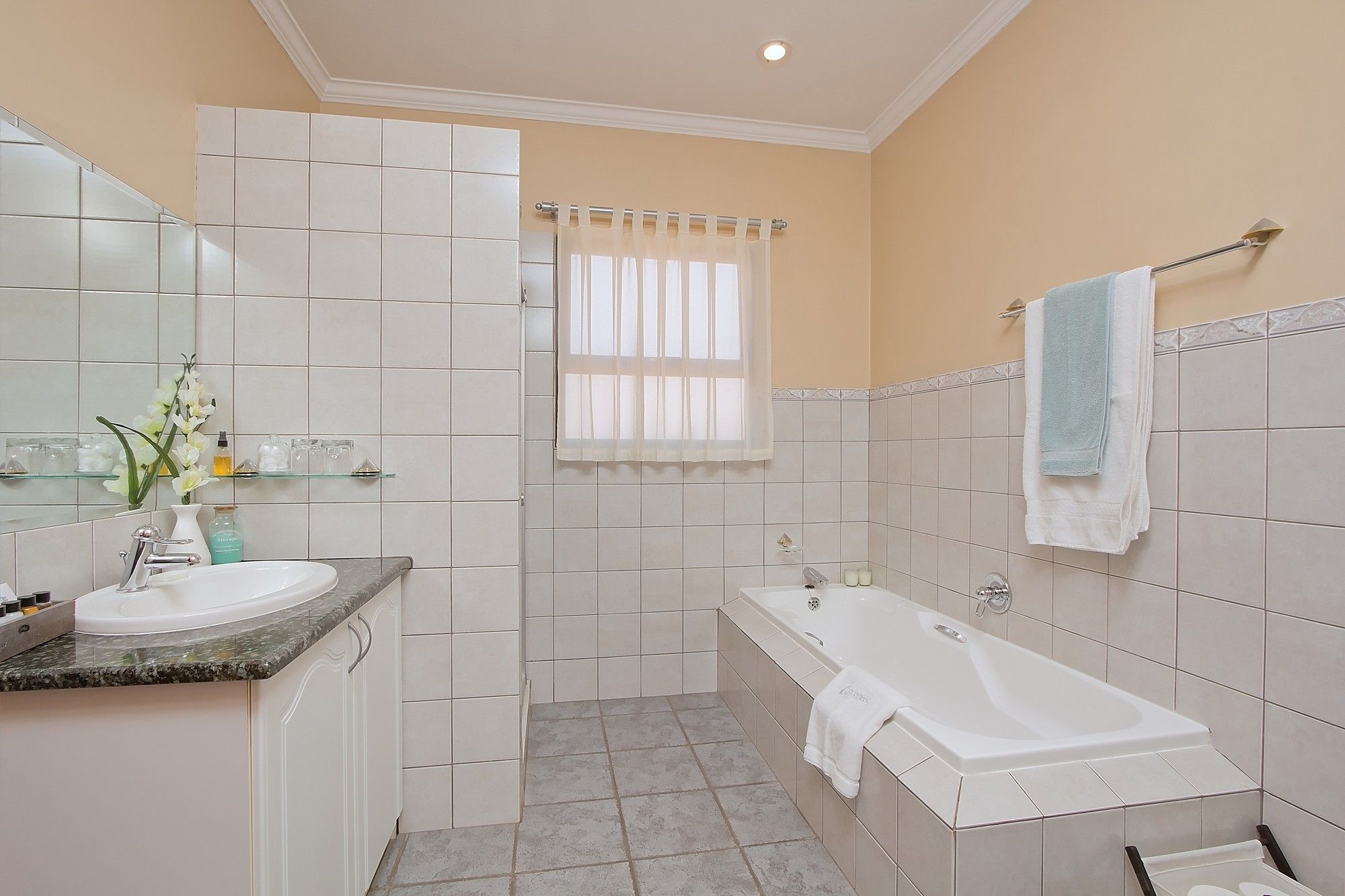 Фото Centurion Golf Suites Boca Walk