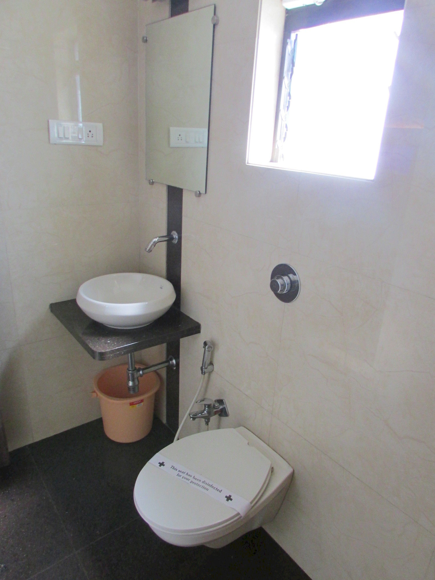 Фото Hotel Mourya Residency