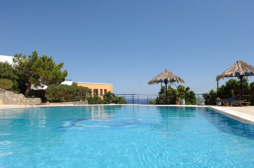 Гостиница Nakou Village в Куцунарях