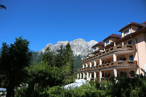 Гостиница Boutique Hotel Villa Blu Cortina в Кортина-д`Ампеццо